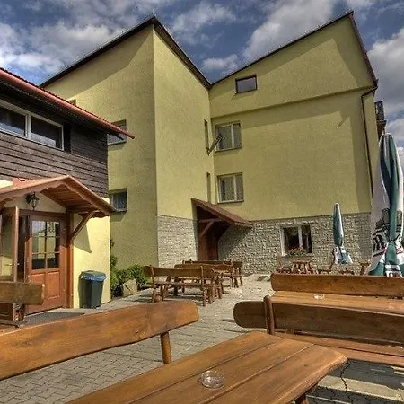 Hucul Osrodek Kolonijno-wypoczynkowy Resort Brenna